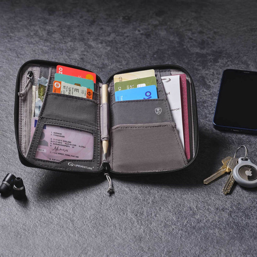 Portfel z ochroną RFID LIFEVENTURE RECYCLED RFID MINI TRAVEL WALLET