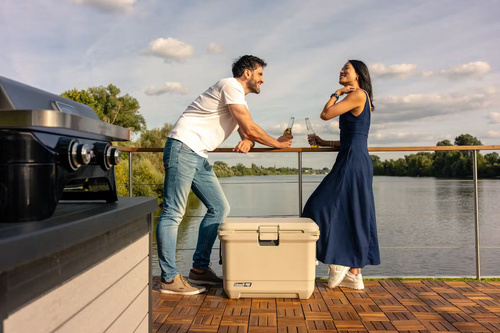 Chłodziarka COLEMAN PRO 55QT WHEELED COOLER BOX