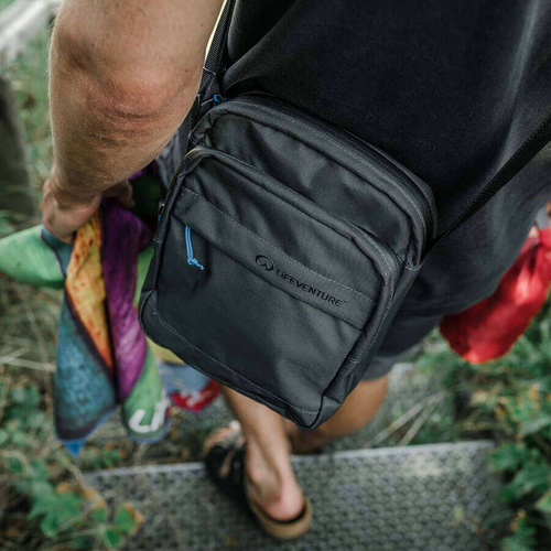 Torba na ramię z ochroną RFID LIFEVENTURE RFID CROSSBODY BAG