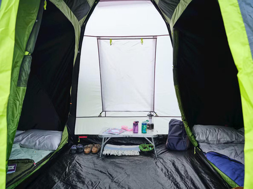 Namiot rodzinny COLEMAN SPRUCE FALLS 4 BLACKOUT