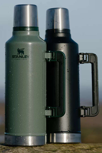 Termos ze stali STANLEY CLASSIC LEGENDARY BOTTLE 2,3L
