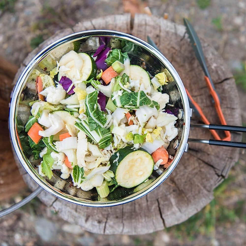 Patelnia turystyczna ze stali GSI OUTDOORS 10" GOURMET FRYPAN