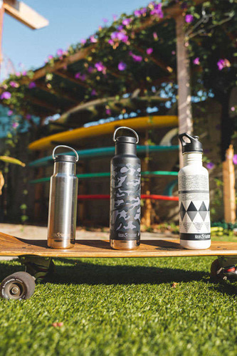 Butelka termiczna ze stali nierdzewnej KLEAN KANTEEN CLASSIC INSULATED Black | 592 ml