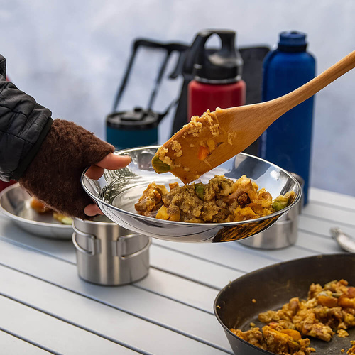 Talerz turystyczny ze stali GSI GLACIER STAINLESS DEEP PLATE