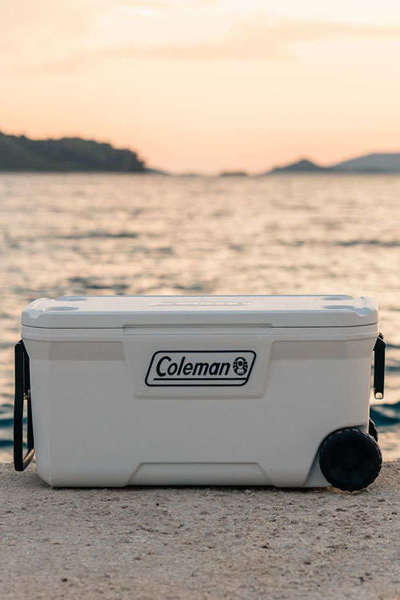 Chłodziarka COLEMAN 100QT WHEELED XTREME MARINE COOLER