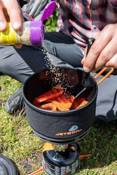 Garnek z radiatorem JETBOIL 1.5L CERAMIC COOK POT