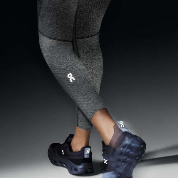 Legginsy do biegania zimowe damskie ON RUNNING PERFORMANCE WINTER TIGHTS LUMOS