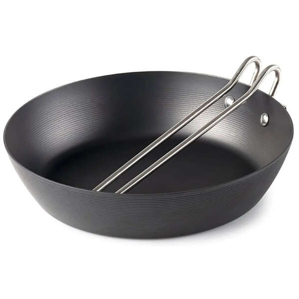 Patelnia turystyczna ze stali węglowej GSI OUTDOORS CARBON STEEL 8" FRYPAN