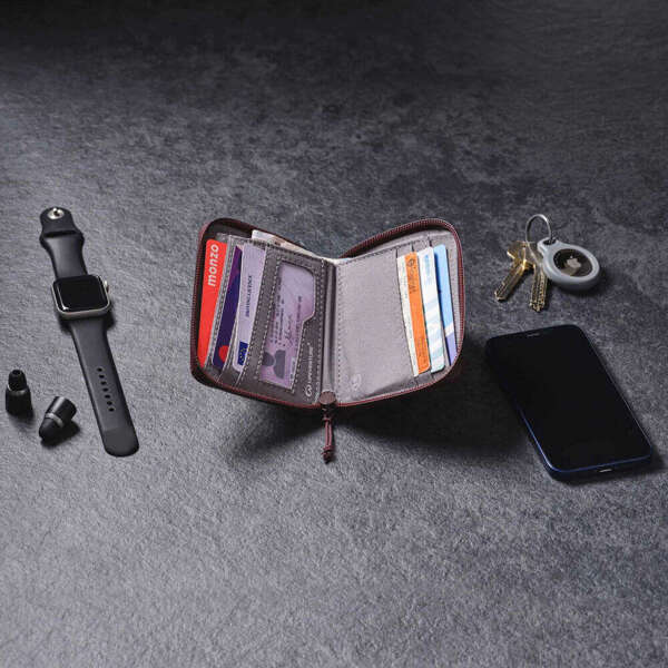 Portfel LIFEVENTURE RFID BI-FOLD WALLET